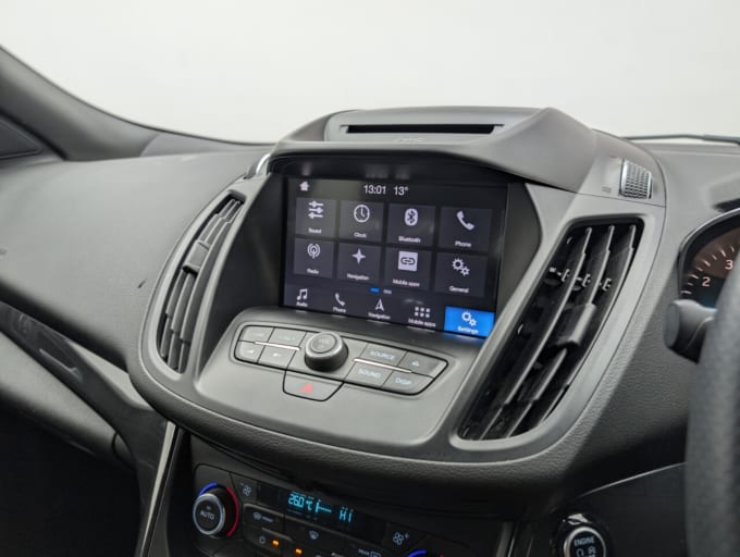 2025 Ford Kuga