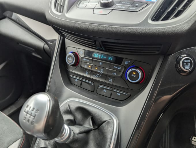 2025 Ford Kuga