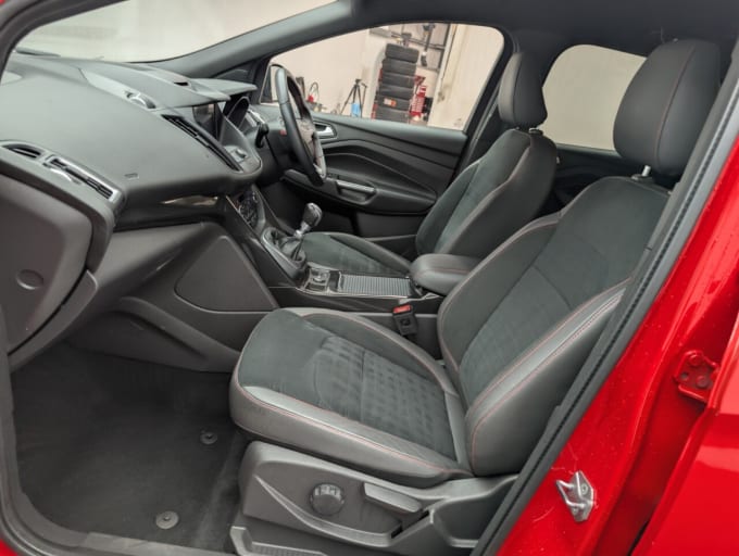 2025 Ford Kuga