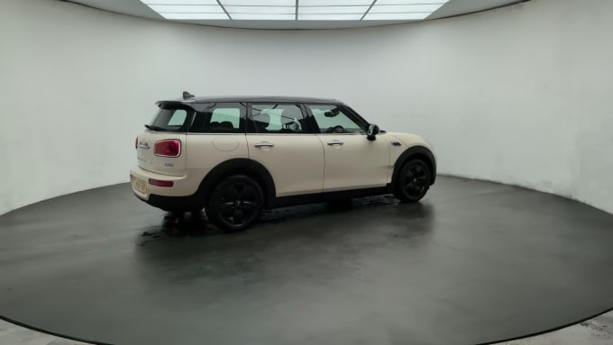 2025 Mini Clubman