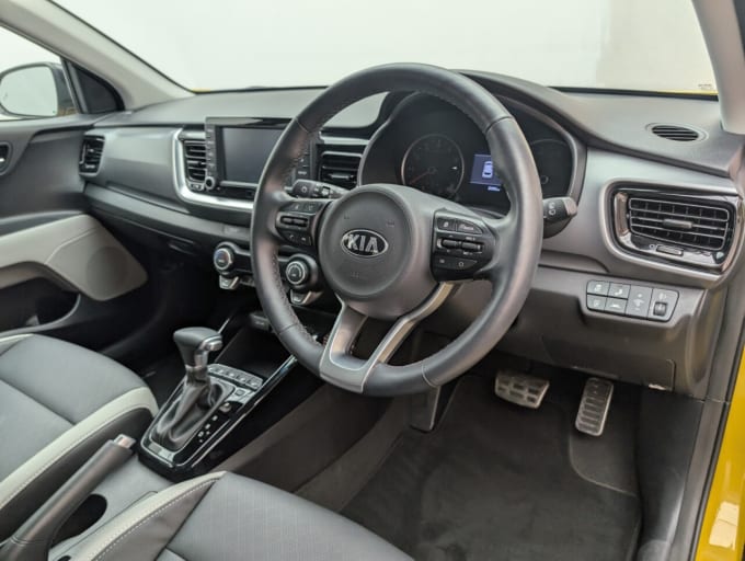 2025 Kia Stonic
