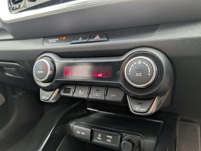 2025 Kia Stonic