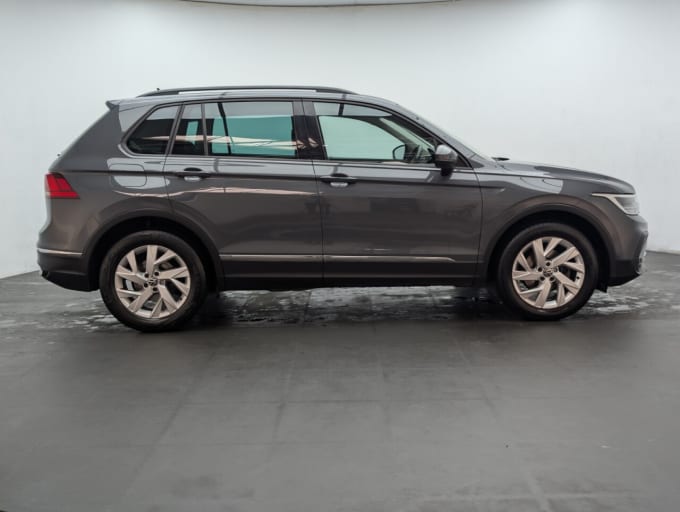 2025 Volkswagen Tiguan