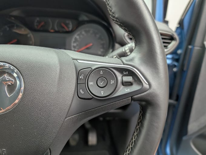 2025 Vauxhall Crossland X