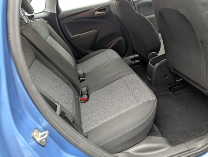 2025 Vauxhall Crossland X