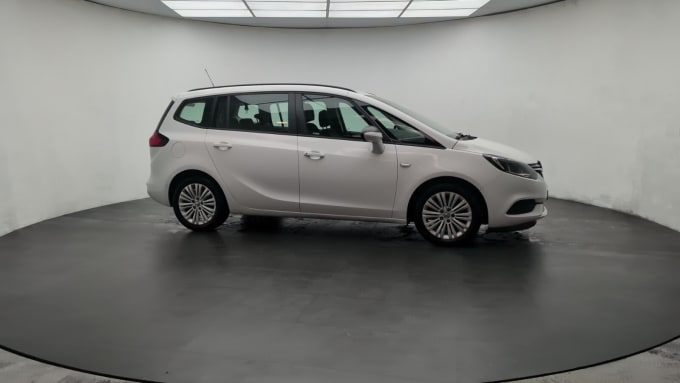 2025 Vauxhall Zafira Tourer