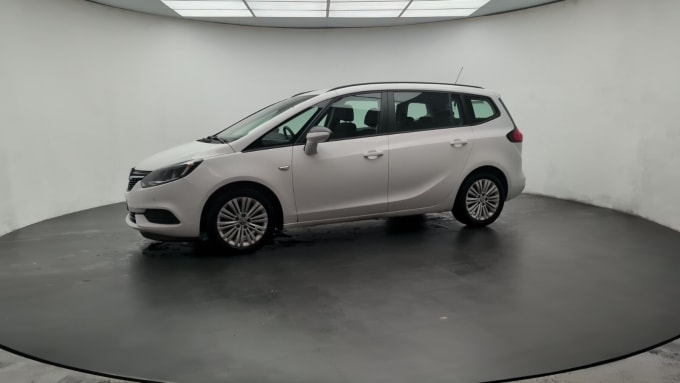 2025 Vauxhall Zafira Tourer