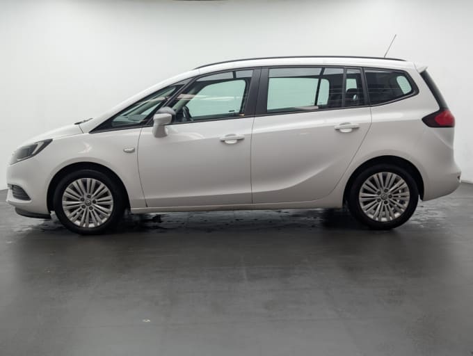 2025 Vauxhall Zafira Tourer