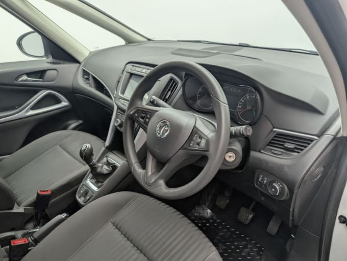 2025 Vauxhall Zafira Tourer