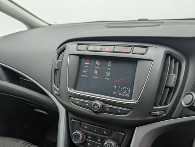 2025 Vauxhall Zafira Tourer