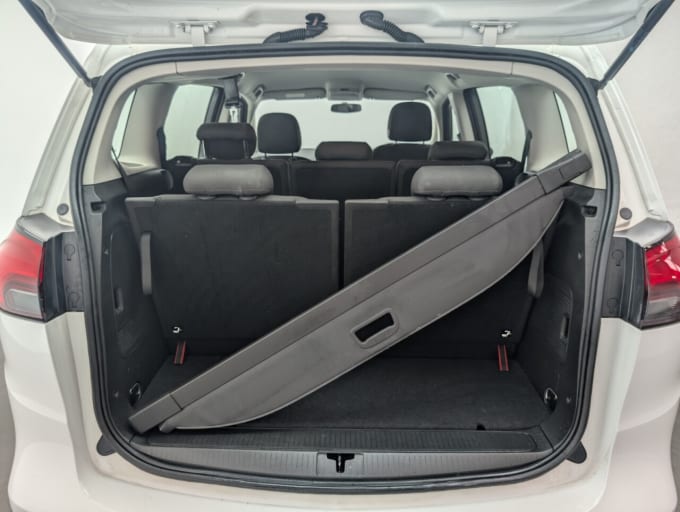 2025 Vauxhall Zafira Tourer