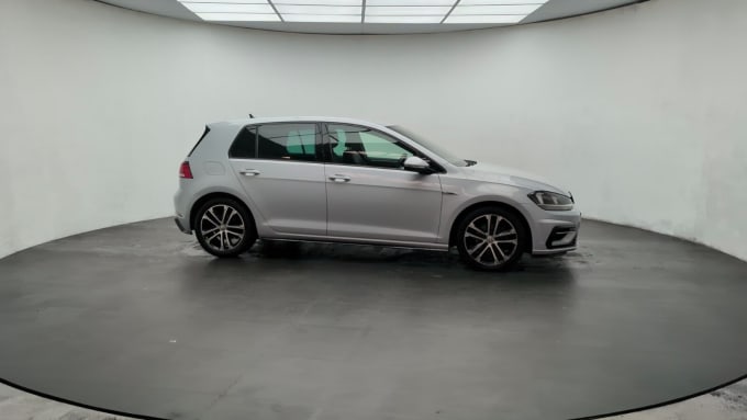 2025 Volkswagen Golf