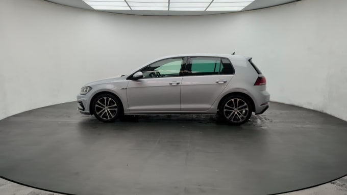 2025 Volkswagen Golf