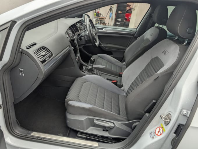 2025 Volkswagen Golf
