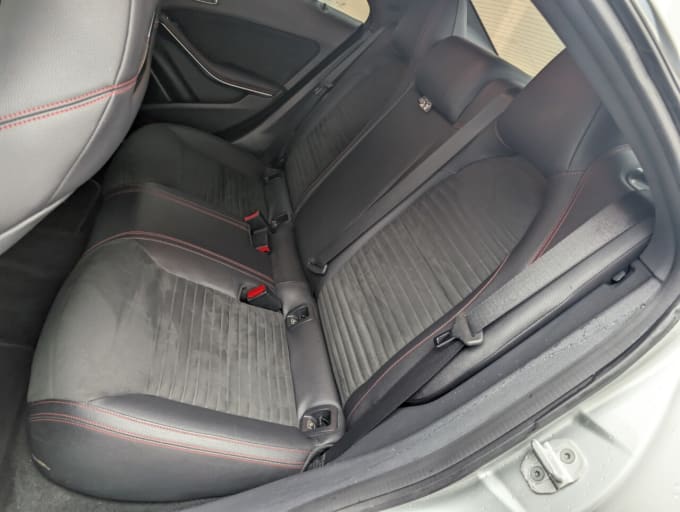 2025 Mercedes-benz Cla