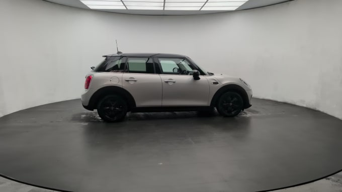 2025 Mini Hatch