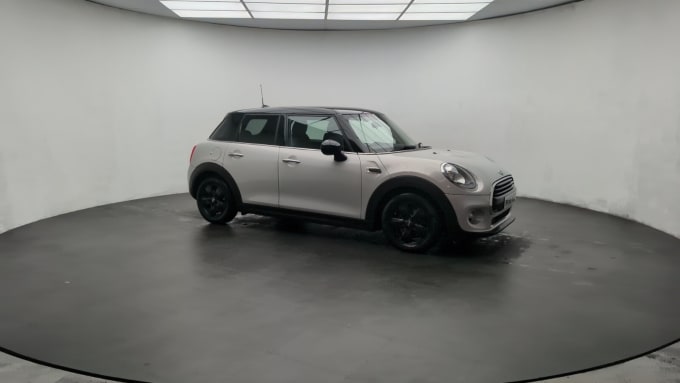 2025 Mini Hatch