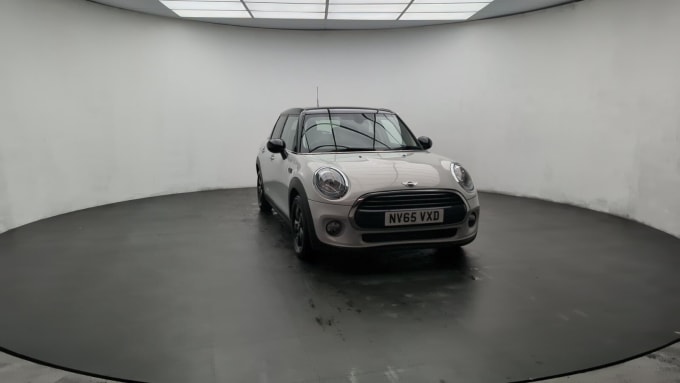 2025 Mini Hatch
