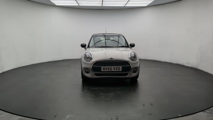 2025 Mini Hatch