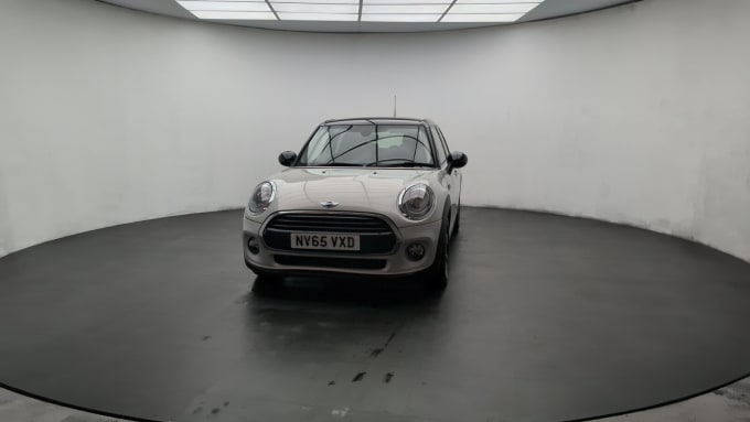 2025 Mini Hatch