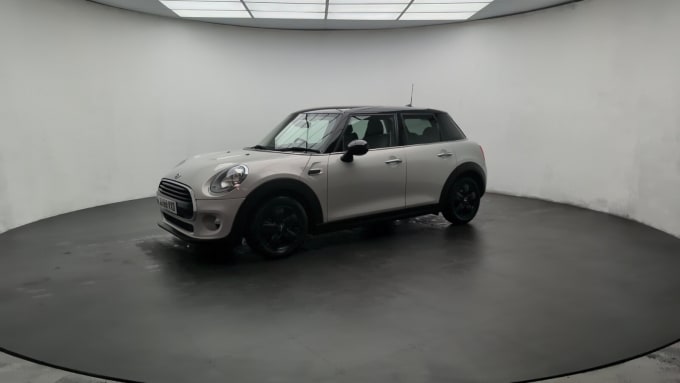 2025 Mini Hatch