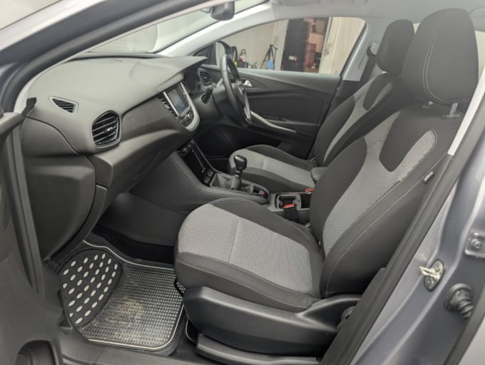 2025 Vauxhall Grandland X