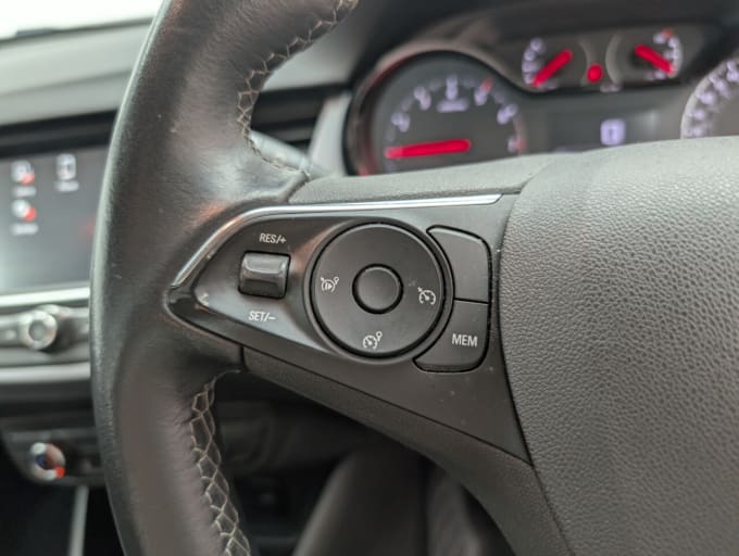 2025 Vauxhall Crossland