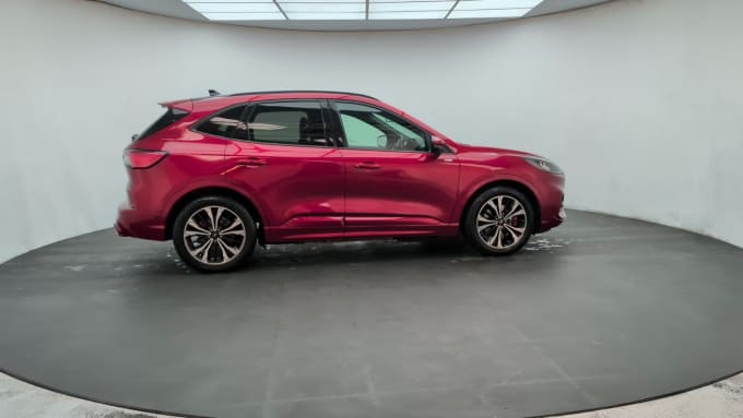 2025 Ford Kuga