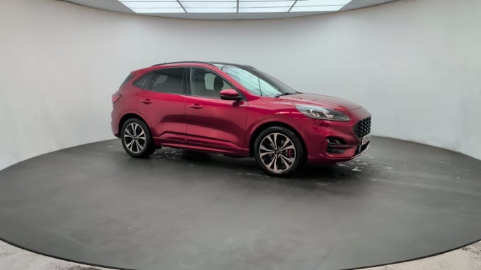 2025 Ford Kuga