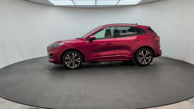 2025 Ford Kuga
