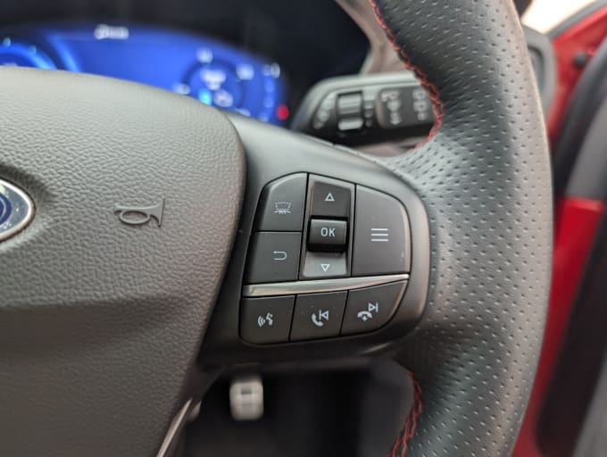 2025 Ford Kuga