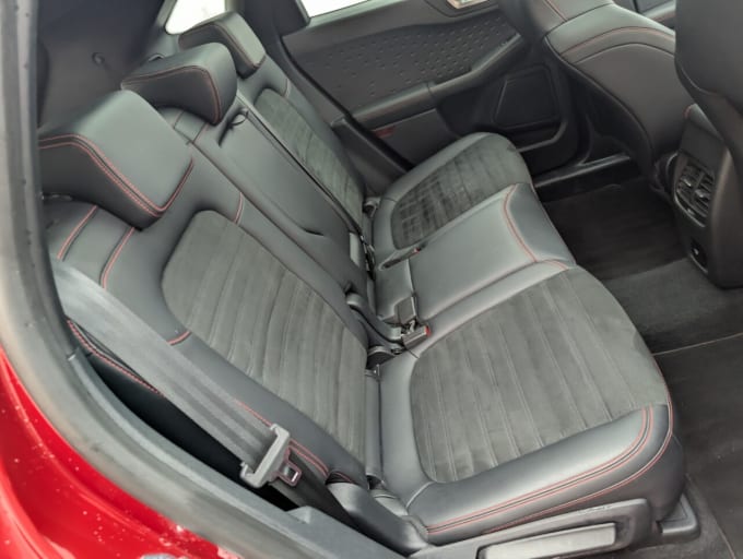 2025 Ford Kuga