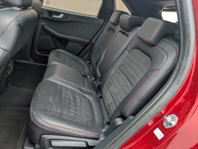 2025 Ford Kuga
