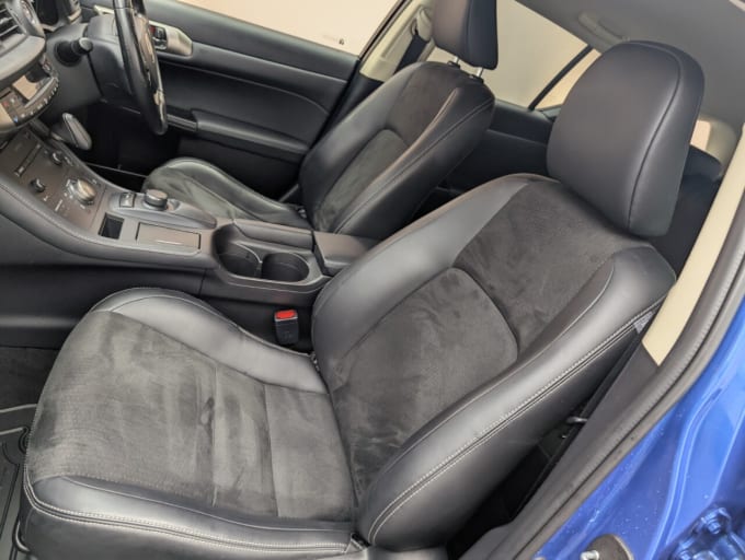 2025 Lexus Ct
