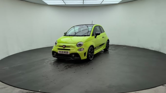 2025 Abarth 595
