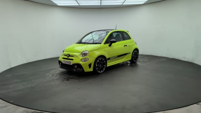 2025 Abarth 595
