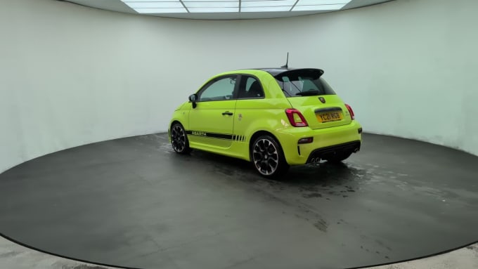 2025 Abarth 595