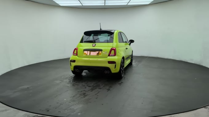 2025 Abarth 595