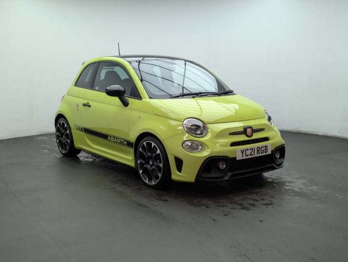 2025 Abarth 595