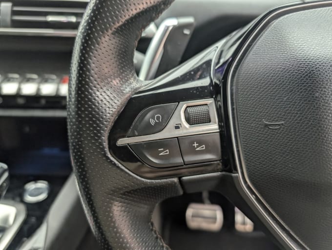 2025 Peugeot 3008