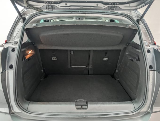 2025 Vauxhall Crossland