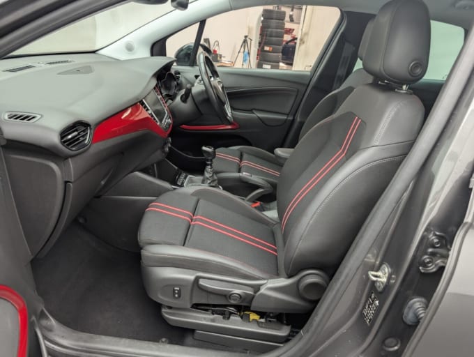 2025 Vauxhall Crossland