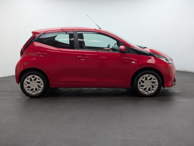2025 Toyota Aygo