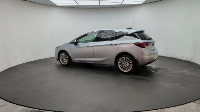 2025 Vauxhall Astra