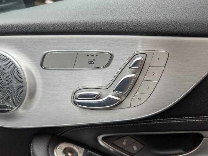 2025 Mercedes-benz C-class