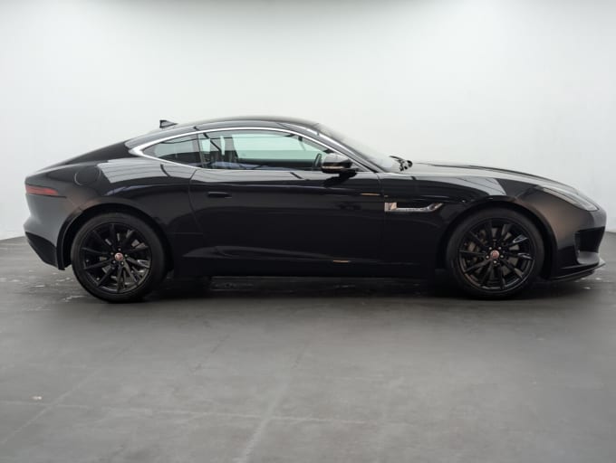 2025 Jaguar F-type