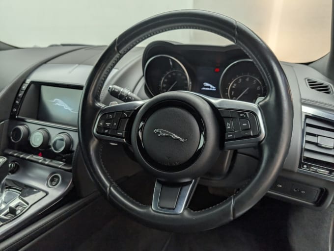 2025 Jaguar F-type