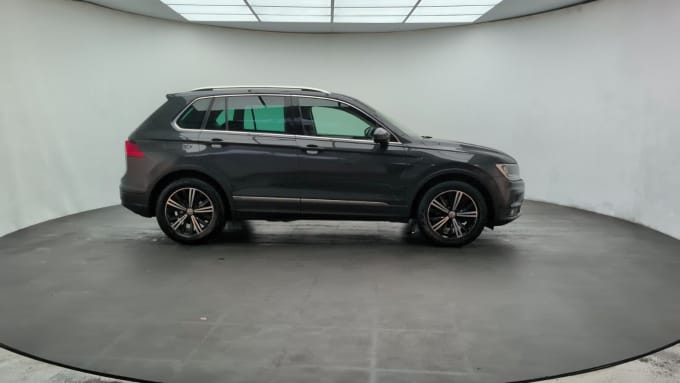 2025 Volkswagen Tiguan
