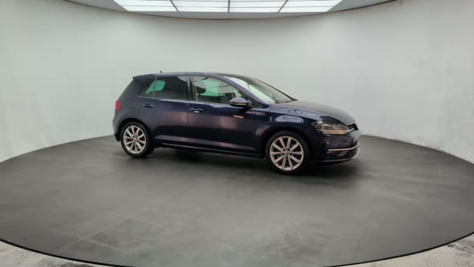 2025 Volkswagen Golf