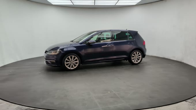 2025 Volkswagen Golf